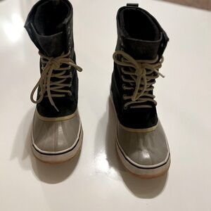 Sorel snow boots